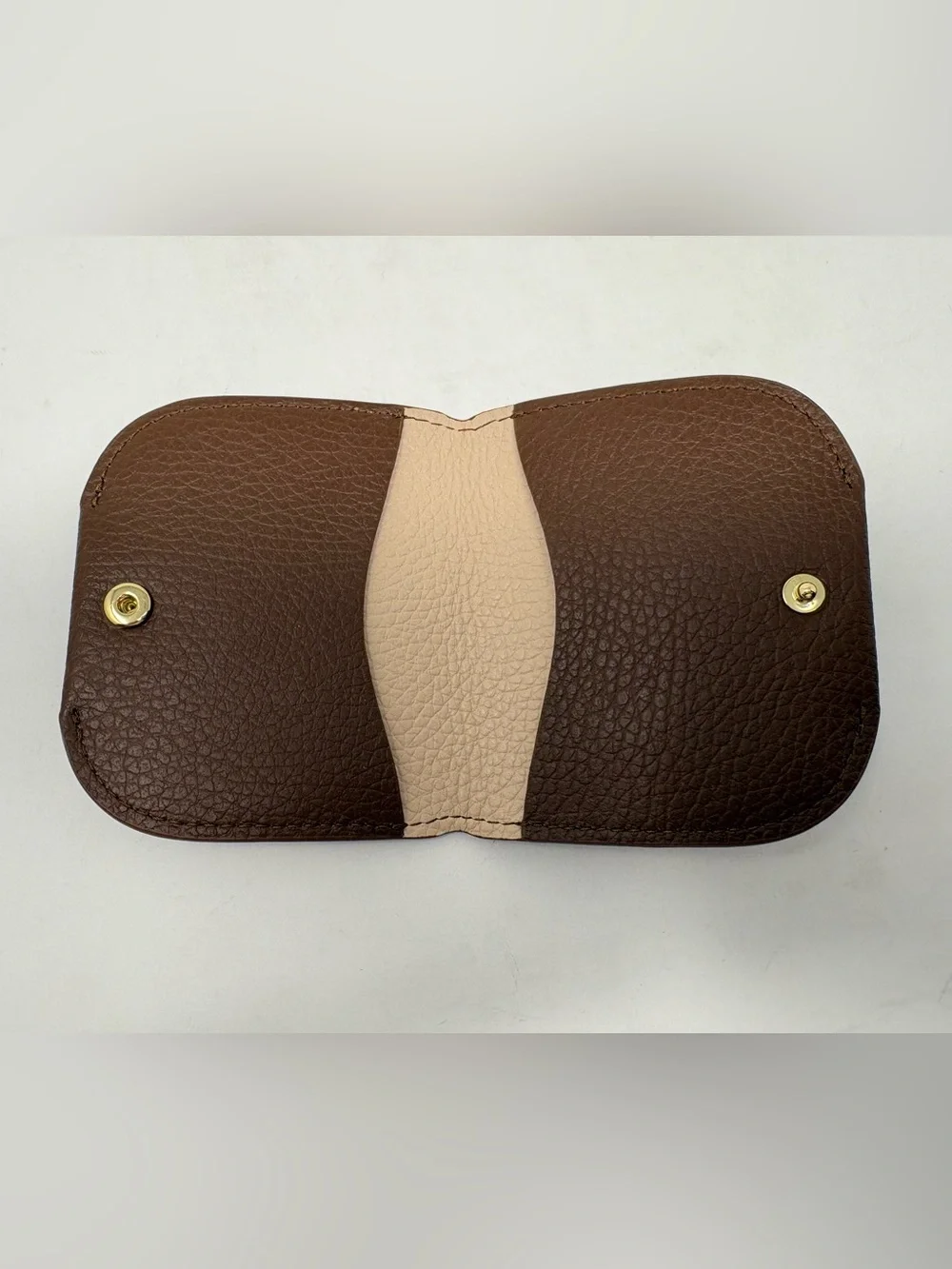 Cuyana Leather Fold Cardholder Dark Chestnut Brown SLG Minimalist Slim Snap